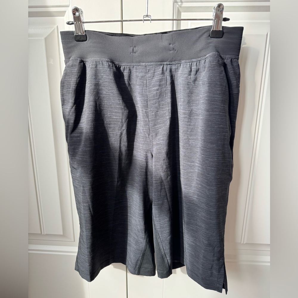 Lululemon T. H. E. Linerless Short 7” - S